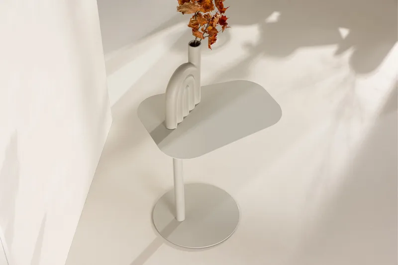 San Jose Sidobord 50x38 cm - Beige - Products - Möbler - Bord & matgrupp - Avlastningsbord & sidobord - Brickbord & småbord