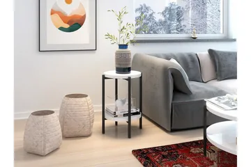 Staffin Sidobord Black - Products - Möbler - Bord & matgrupp - Avlastningsbord & sidobord - Brickbord & småbord