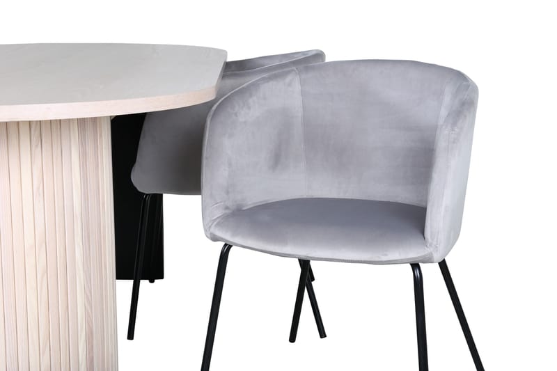 Bianca Matgrupp 200 cm Oval med 4 Berit stolar - Svart - Products - Möbler - Bord & matgrupp - Matgrupp