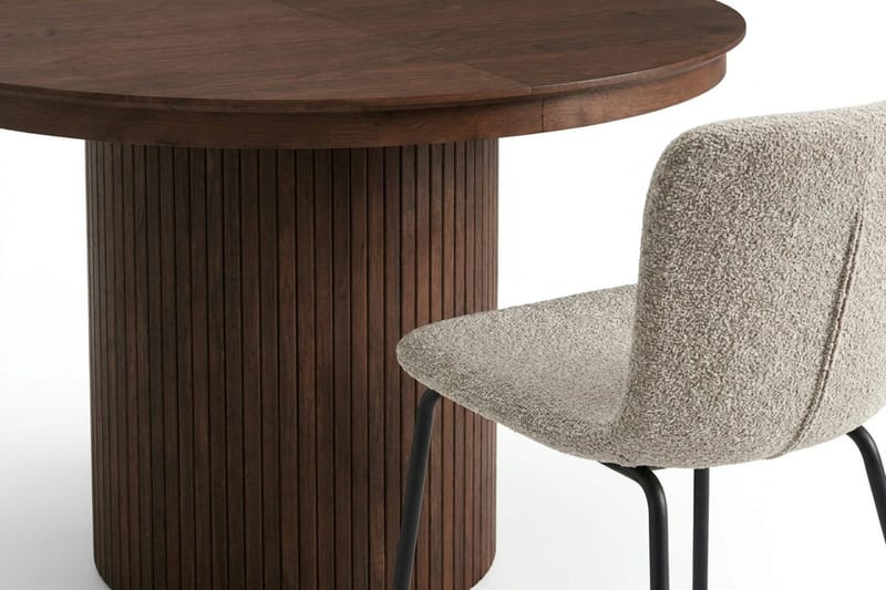 Kopparbo Förlängningsbart runt 120-220 cm Valnöt med 4 Katy Matstolar - Valnöt - Products - Möbler - Bord & matgrupp - Matgrupp