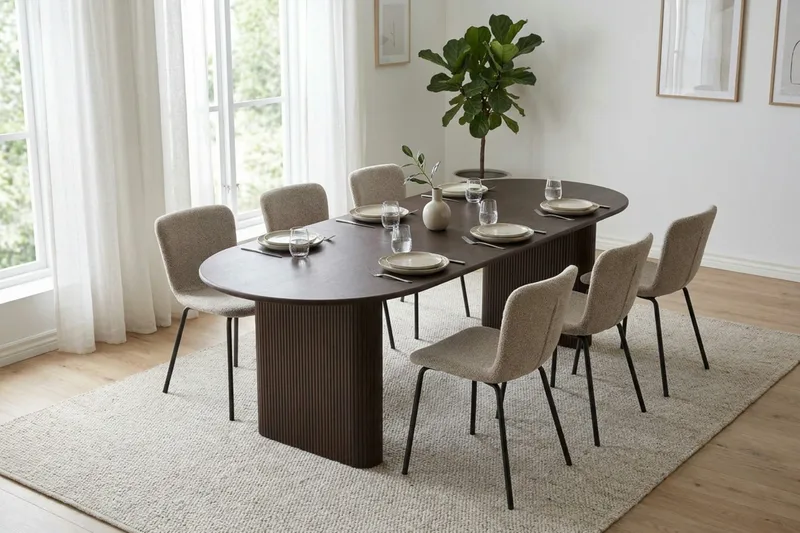 Noira Matgrupp förlängningsbart 220-320 cm Rökt Ek med 8 Katy Matstolar - Rökt ek - Products - Möbler - Bord & matgrupp - Matgrupp