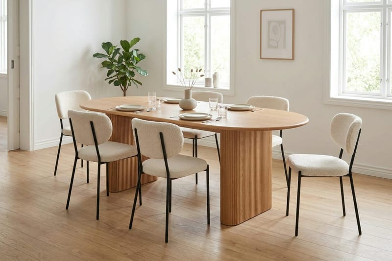 Noira Matgrupp rektangulärt 220 cm Ek med 8 Gemmiano Matstolar - Ek - Products - Möbler - Bord & matgrupp - Matgrupp