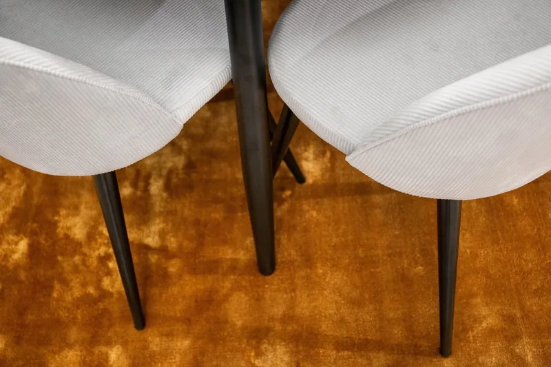 Plaza Matgrupp 100 cm Rund med 4 Velvet stolar, Svart