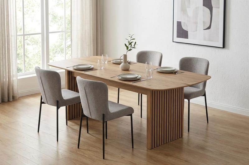 Richeto Matgrupp Ek 180 cm med 4 Elsie Matstolar - Ek/Ljusgrå - Products - Möbler - Bord & matgrupp - Matgrupp