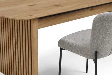 Richeto Matgrupp Ek 210 cm med 6 Elsie Matstolar - Ek/Ljusgrå - Products - Möbler - Bord & matgrupp - Matgrupp