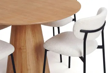 Siena Matgrupp runt 110 cm Ek med 4 Lucy Matstolar - Ek - Products - Möbler - Bord & matgrupp - Matgrupp