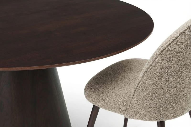 Siena Matgrupp runt 150 cm Rökt Ek med 6 Nibe Plus Matstolar - Rökt ek - Products - Möbler - Bord & matgrupp - Matgrupp