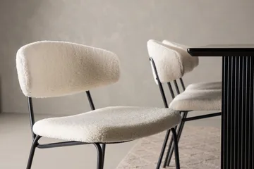 Vail Matgrupp 200 cm Rektangulär med 6 Chico Stolar - Svart - Products - Möbler - Bord & matgrupp - Matgrupp