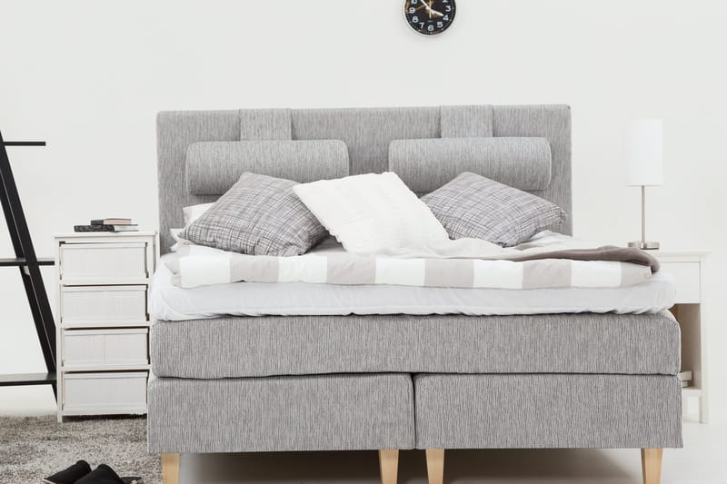 Charleston Kontinentalsäng 180x200 Fast Polyeterskum - Ljusgrå - Products - Möbler - Säng - Kontinentalsäng