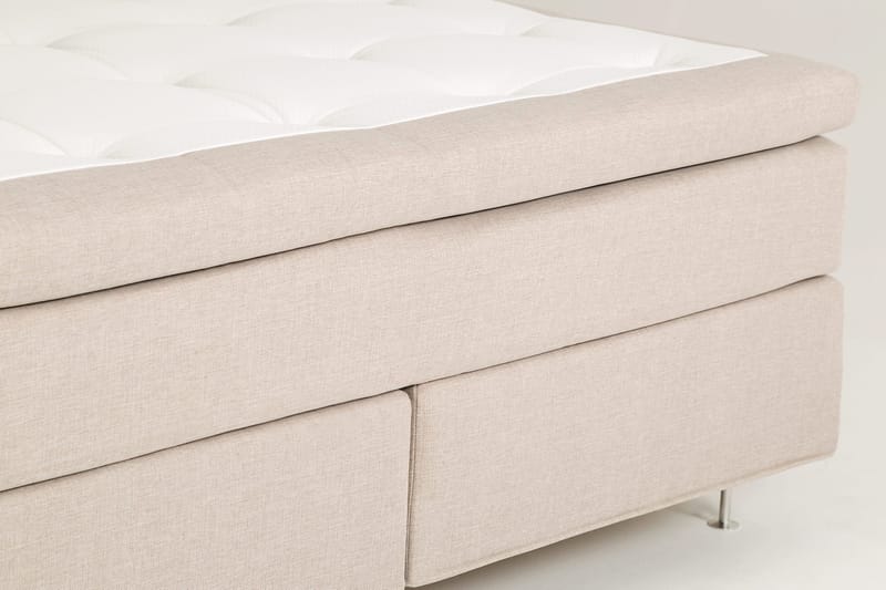 Dolly Kontinentalsäng 210x210 cm - Beige - Products - Möbler - Säng - Kontinentalsäng
