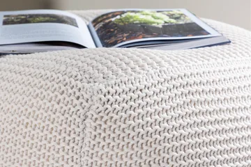 Luca Sittpuff - Cream - Products - Möbler - Fåtölj & stolar - Pall & puff - Sittpuff