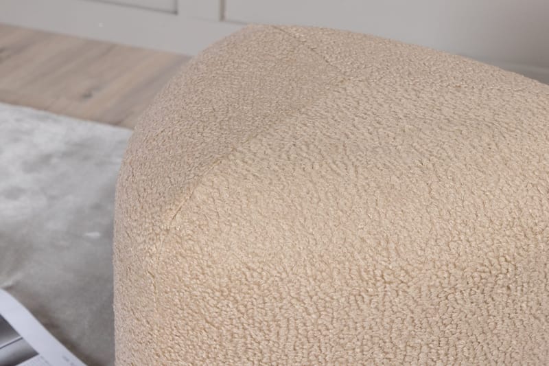 Peg Sittpuff - Beige - Products - Möbler - Fåtölj & stolar - Pall & puff - Sittpuff