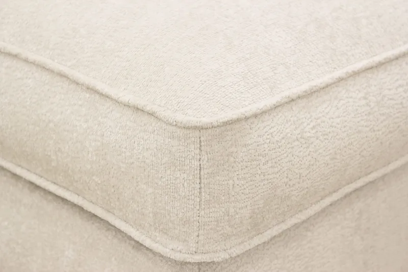 Rossita lyx Fotpall - Beige Chenille - Products - Möbler - Fåtölj & stolar - Pall & puff - Fotpallar