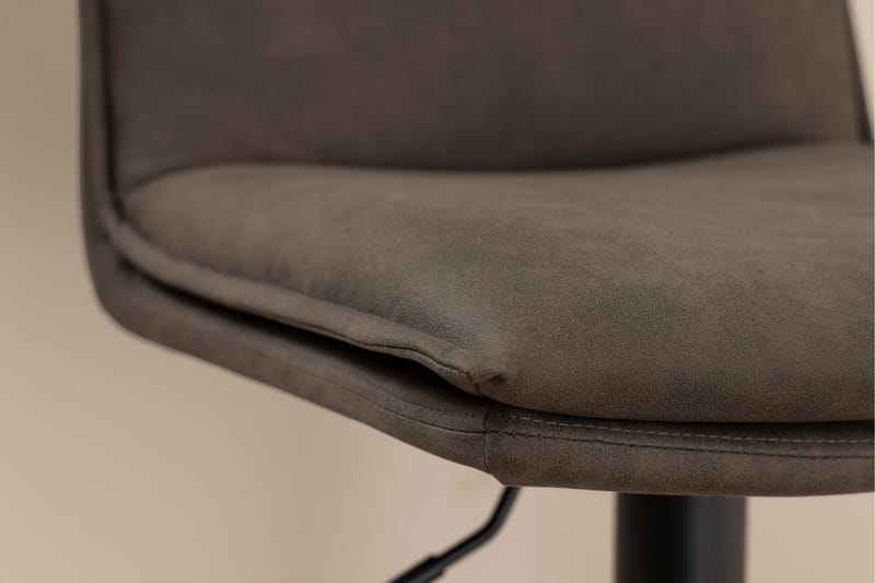 Sanam Barstol - Brun - Products - Möbler - Fåtölj & stolar - Barstol & barpall