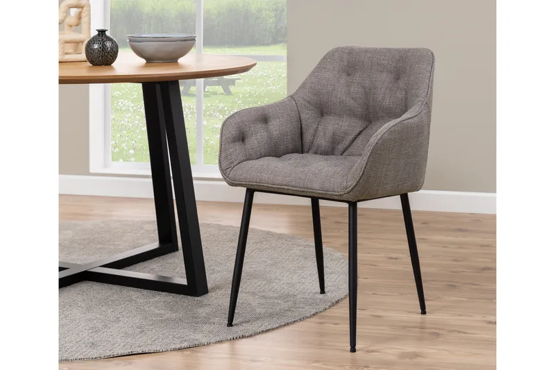 Zabinka Karmstol - Brun - Products - Möbler - Fåtölj & stolar - Karmstol