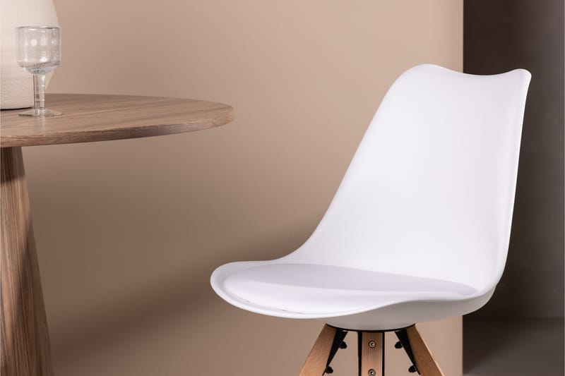 Zeno Matstol - Vit - Products - Möbler - Fåtölj & stolar - Matstol & köksstol