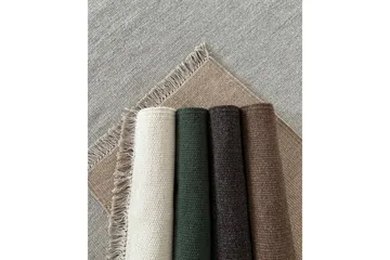 Eden Ullmatta 140x200 cm Rektangulär - Silver - Products - Textil & mattor - Matta - Modern matta - Ullmatta