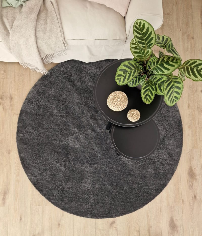 Feel Matta 200 Rund - Grafit - Products - Textil & mattor - Matta - Modern matta - Ryamatta