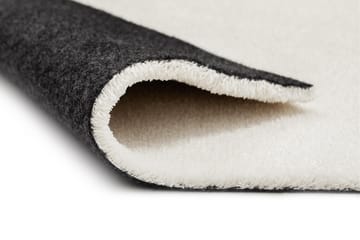 Feel Ryamatta 200x290 - Vit - Products - Textil & mattor - Matta - Modern matta - Ryamatta