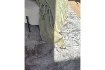 Heaven Deluxe Ryamatta 140x200 cm - Grå - Products - Textil & mattor - Matta - Modern matta - Ryamatta