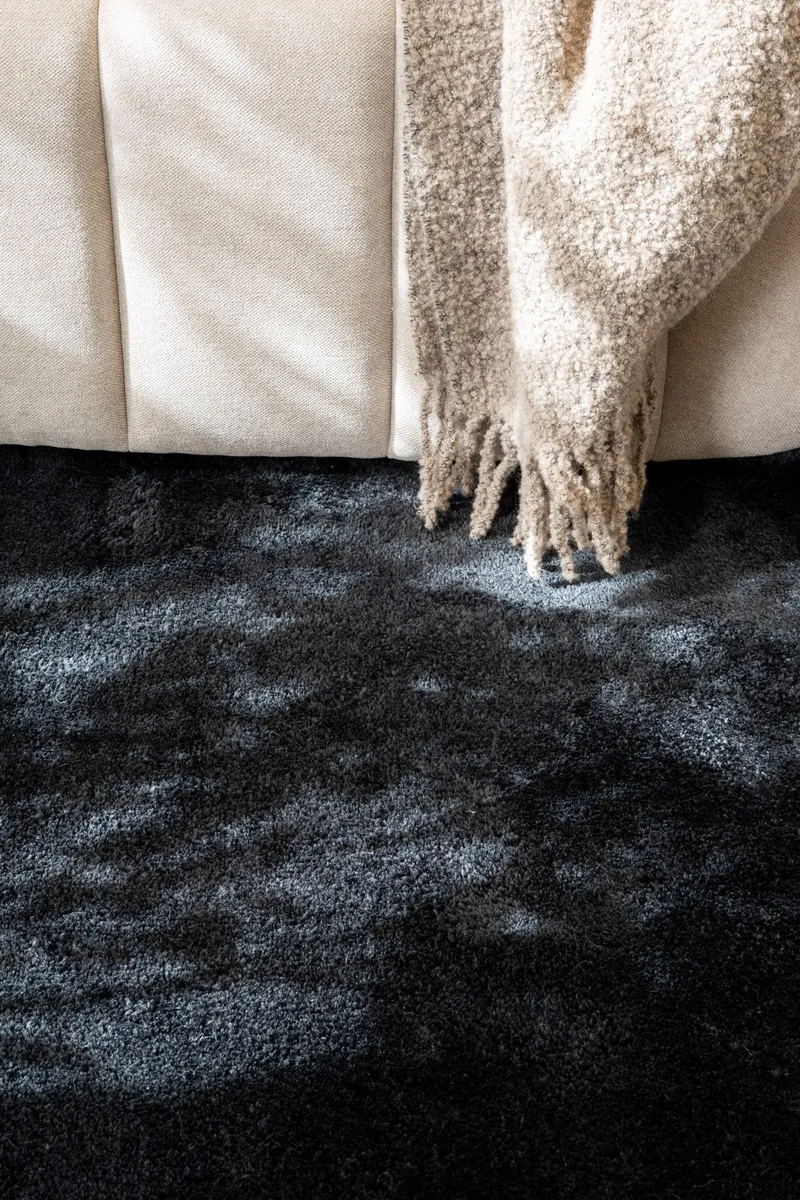 Cozy Ryamatta 110x160 cm Rektangulär - Svart - Products - Textil & mattor - Matta - Modern matta - Ryamatta