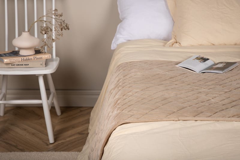 Jilly Överkast 80x150 cm - Beige - Products - Textil & mattor - Sängkläder - Överkast - Överkast dubbelsäng