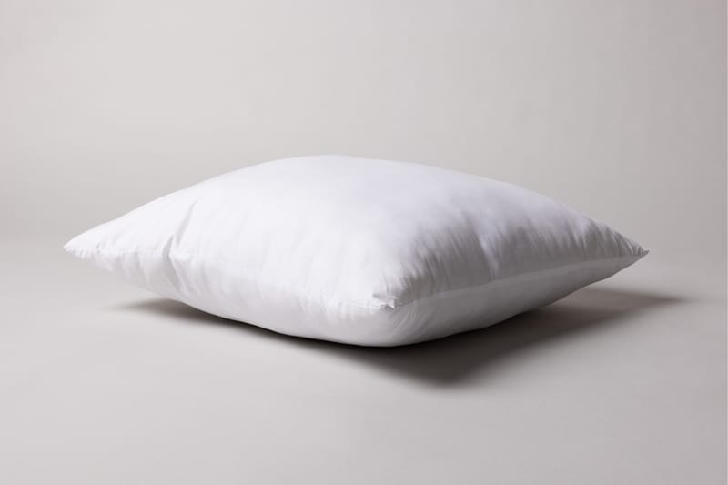 Clara Inner cushion - Vit - Products - Textil & mattor - Sängkläder - Sovkudde - Innerkudde & huvudkudde
