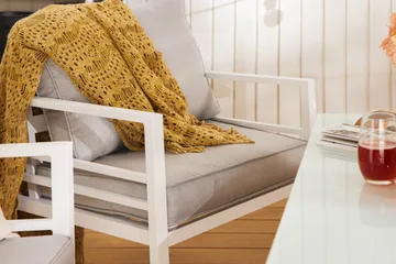 Ariany Soffgrupp - Vit / Gråa dynor - Products - Utemöbler & utemiljö - Loungemöbler - Loungeset & loungegrupp