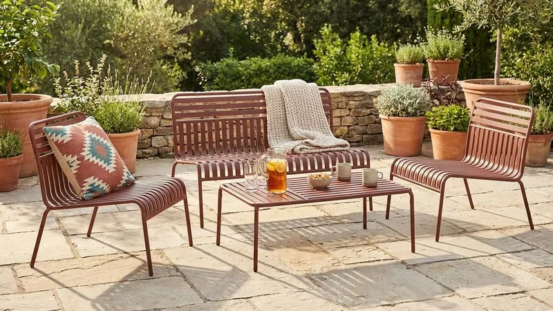 Jarva Liten 4-sits Soffgrupp Utomhus i metall - Röd - Products - Utemöbler & utemiljö - Loungemöbler - Loungeset & loungegrupp