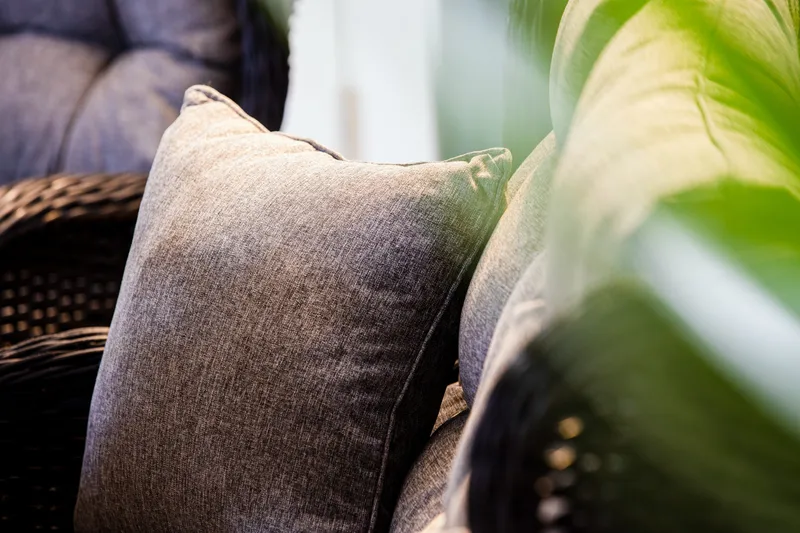 Marcus Soffgrupp 2-sits Ink. Fåtöljer - Svart / Gråa dynor - Products - Utemöbler & utemiljö - Loungemöbler - Loungeset & loungegrupp