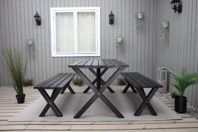 Lietinna Utebänk 180 cm - Svart - Products - Utemöbler & utemiljö - Utesoffa - Trädgårdsbänk & utebänk